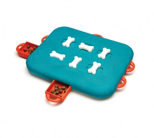 Nina Ottosson | Dog Casino Interactive Puzzle  (LEVEL 3)
