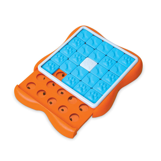 Nina Ottosson | Challenge Slider Interactive Puzzle  (LEVEL 3)